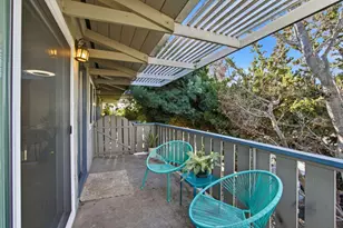 597 Valley Forge Way 4, Campbell, CA 95008 - Photo 3