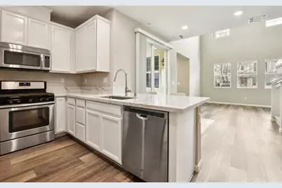 2543 Judith Resnik Ave, Sacramento, CA 95834 - Photo 7