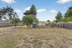 1610 Bulb Ave, Santa Cruz, CA 95062 - Photo 11