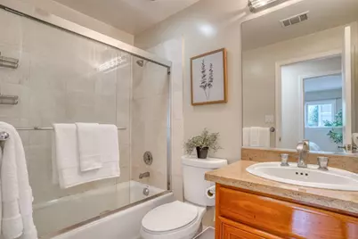 5575 Harwood Rd, San Jose, CA 95124 - Photo 31