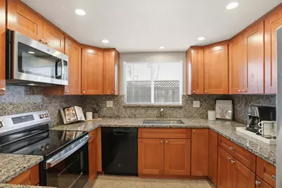 540 Groth Pl, San Jose, CA 95111 - Photo 17