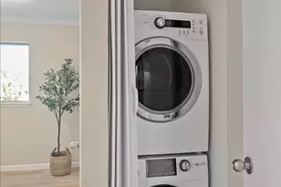 2047 Montecito 2, Mountain View, CA 94043 - Photo 15