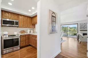 25067 Oakridge Ct, Hayward, CA 94541 - Photo 5