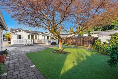 554 Richmond Ave, San Jose, CA 95128 - Photo 31