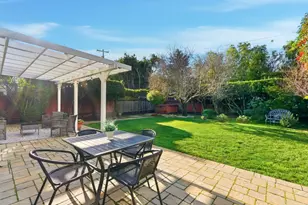 479 Marin Dr, Burlingame, CA 94010 - Photo 17