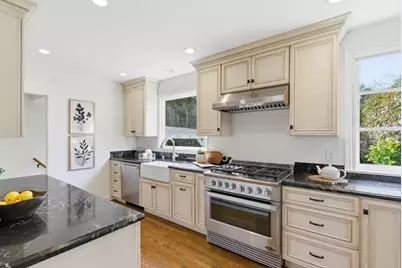 479 Marin Dr, Burlingame, CA 94010 - Photo 19