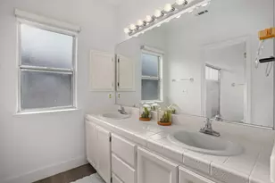 2208 Curzon Dr, Modesto, CA 95355 - Photo 17