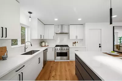 23 Treetop Ln, San Mateo, CA 94402 - Photo 7