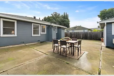 2247 Menalto Ave, East Palo Alto, CA 94303 - Photo 29
