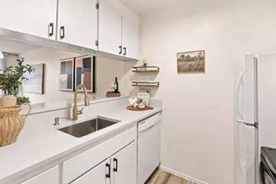 4333 Shelter Creek Ln, San Bruno, CA 94066 - Photo 3