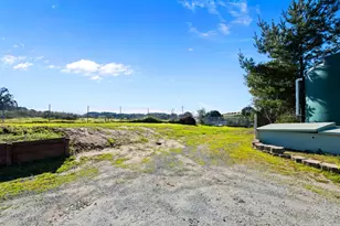 10114 Reese Cir, Salinas, CA 93907 - Photo 43