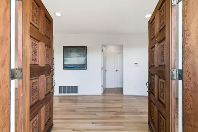 181 Coronado Ave, San Carlos, CA 94070 - Photo 13