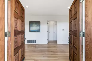 181 Coronado Ave, San Carlos, CA 94070 - Photo 13