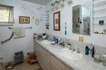 10252 Creston Dr, Cupertino, CA 95014 - Photo 11