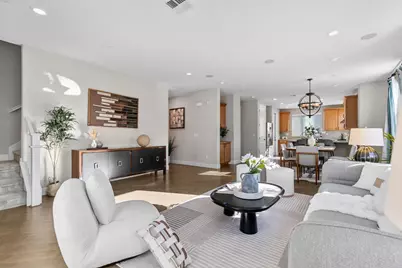 1038 Giacomo Ln, San Jose, CA 95131 - Photo 5