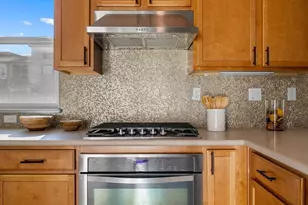 1038 Giacomo Ln, San Jose, CA 95131 - Photo 17