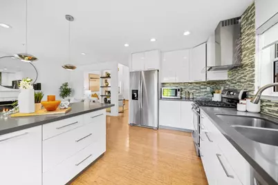 1308 Yarmouth Ter, Sunnyvale, CA 94087 - Photo 13