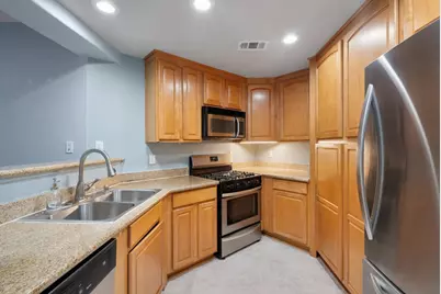 2210 Gellert Blvd 5305, South San Francisco, CA 94080 - Photo 11