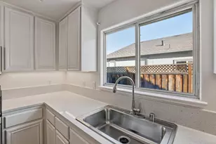 941 Steinbeck Dr, Hollister, CA 95023 - Photo 15