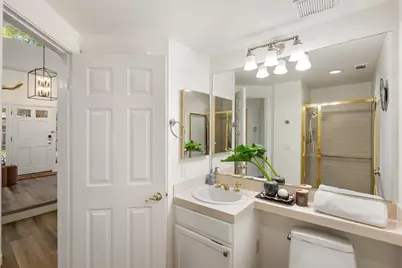 822 Seal Pointe Dr, Redwood City, CA 94065 - Photo 33