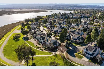 822 Seal Pointe Dr, Redwood City, CA 94065 - Photo 73