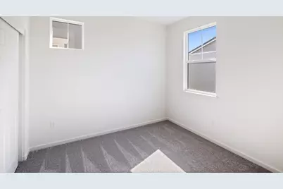 2250 Gladiola Dr, Hollister, CA 95023 - Photo 21