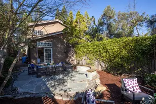 719 Elizabeth Ln, Menlo Park, CA 94025 - Photo 15