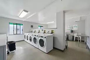 320 Peninsula Ave 409, San Mateo, CA 94401 - Photo 27