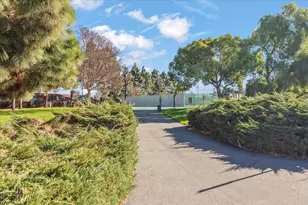 179 Evening Star Ct, Milpitas, CA 95035 - Photo 25