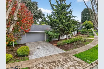 808 Winchester Dr, Burlingame, CA 94010 - Photo 5