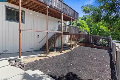 619 Edwards St, Crockett, CA 94525 - Photo 19