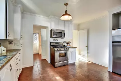 251 S 21st St, San Jose, CA 95116 - Photo 9