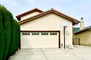 2071 Sunset View Pl, San Jose, CA 95116 - Photo 21