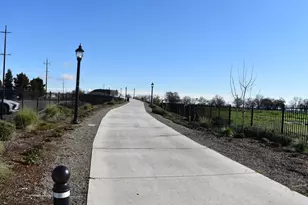 1674 Richie Ln, Woodland, CA 95776 - Photo 27