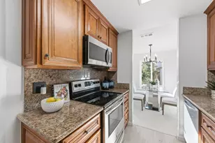 2265 Sun Glory Ln B, San Jose, CA 95124 - Photo 17