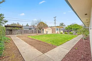 751 W 6th St, Gilroy, CA 95020 - Photo 35