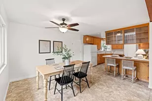 751 W 6th St, Gilroy, CA 95020 - Photo 19