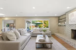 185 Beverly Ln, Los Altos, CA 94022 - Photo 11