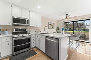 5404 Colony Park Cir, San Jose, CA 95123 - Photo 7