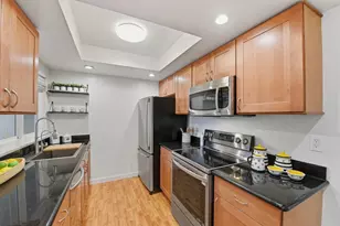 831 W California Ave V, Sunnyvale, CA 94086 - Photo 7