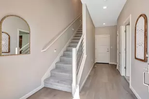 298 Agustin Narvaez St 6, San Jose, CA 95136 - Photo 9