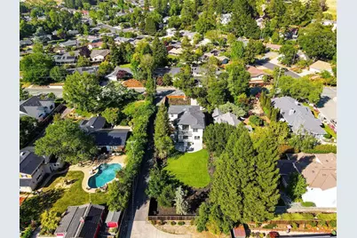 1066 Larch Ave, Moraga, CA 94556 - Photo 71