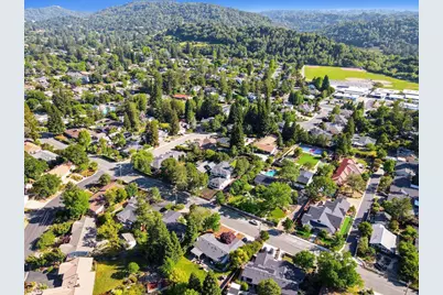 1066 Larch Ave, Moraga, CA 94556 - Photo 87