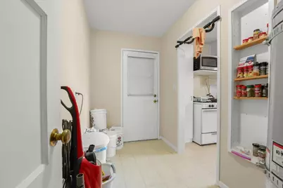 2745 Byron St, Palo Alto, CA 94306 - Photo 11