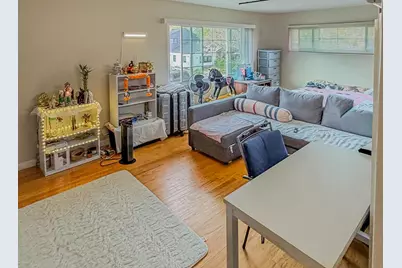 2735 Byron St, Palo Alto, CA 94306 - Photo 13