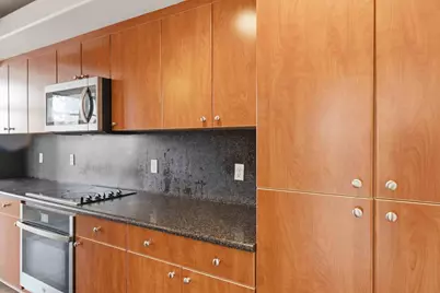 130 E San Fernando St 419, San Jose, CA 95112 - Photo 7