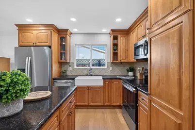 1056 Wallace Dr, San Jose, CA 95120 - Photo 19