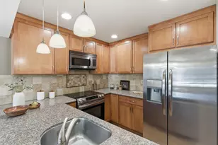 3871 Panda Ct, San Jose, CA 95117 - Photo 7