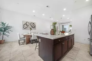 323 Harcot Ter, Sunnyvale, CA 94085 - Photo 13