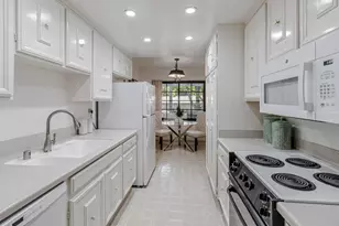 5277 Cribari Corner, San Jose, CA 95135 - Photo 7